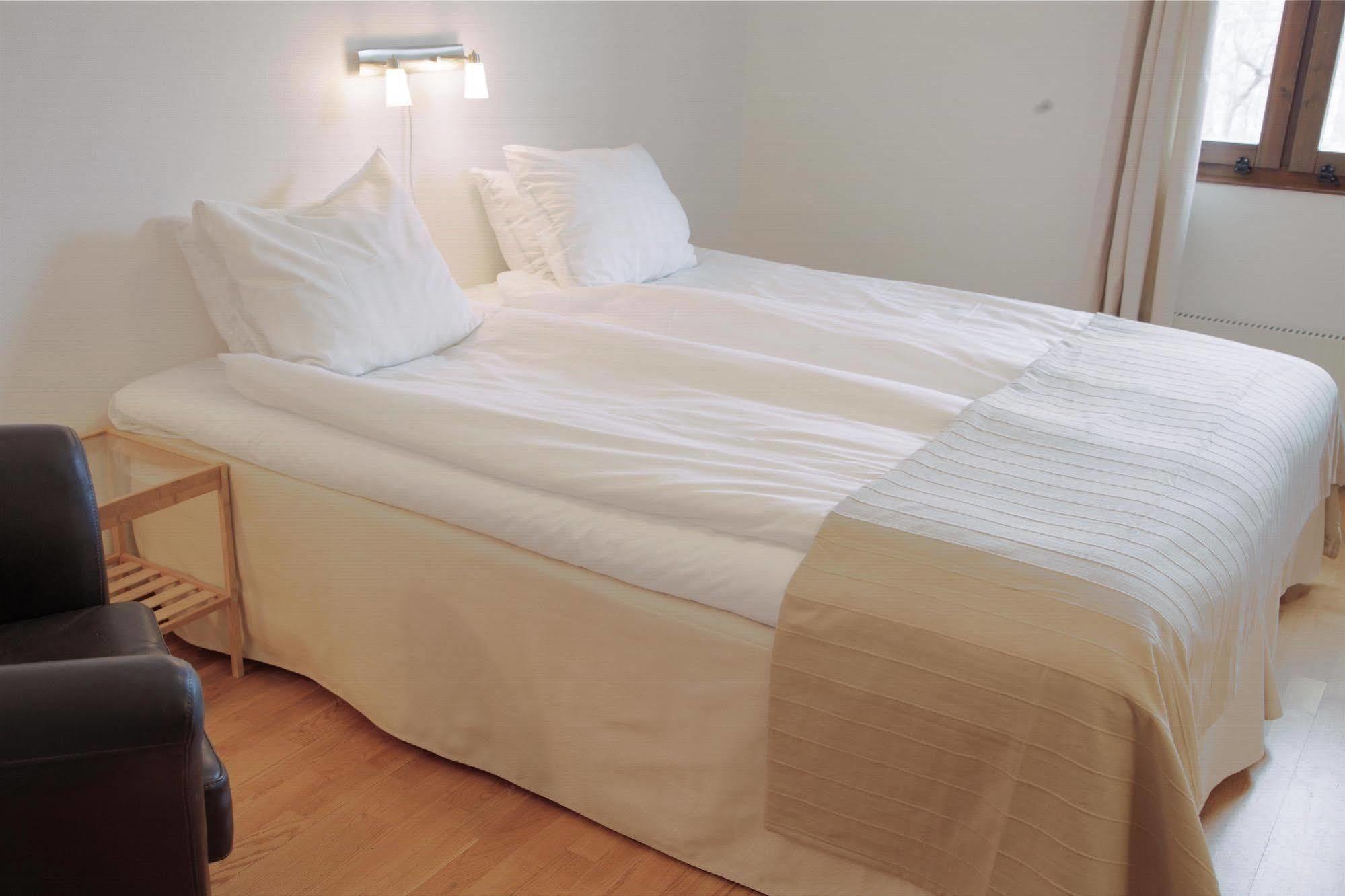 เบสต์ เวสเทิร์น โฮเต็ล พาร์ค แอสทอเรีย Hotel เอนเชอปิง ภายนอก รูปภาพ